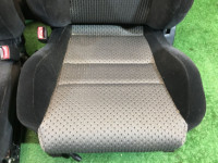 シートセット SUBARU LEGACY B4 OEM 64011AE120ML, 64011AE130ML, 64220AE070ML, 64230AE070ML BE9 BE5 2001 Silver 01G