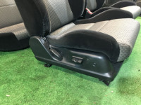 シートセット SUBARU LEGACY B4 OEM 64011AE120ML, 64011AE130ML, 64220AE070ML, 64230AE070ML BE9 BE5 2001 Silver 01G