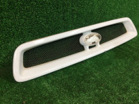 Решетка радиатора SUBARU LEGACY OEM 91121AE410 BH5 BE5 BE9 BHE BH9 2002 white 51E
