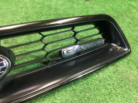 Решетка радиатора SUBARU LEGACY OEM 91121AE410 BHE BH9 BH5 2002 silver 01G