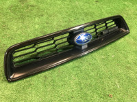 Решетка радиатора SUBARU LEGACY OEM 91121AE410 BHE BH9 BH5 2002 silver 01G