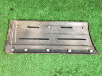 Фендер задний левый SUBARU LANCASTER OEM 91111AE070MQ BHE BH9 2001 Silver 1U2
