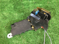 กลอนล็อกประตูหลังขวา SUBARU LANCASTER OEM 61035AE000 BH9 1998 green 8K4