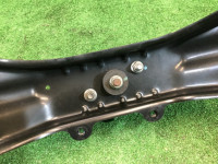 Travesaño de la caja de cambios SUBARU LEGACY OEM 41011AG020, 41022AG100 BP5 BL5 2006 EJ20X
