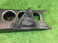 Бардачок подлокотник SUBARU LEGACY OEM 92114AG120JC, 92113AG050JC, 66150AG010JC, 66150AG070JC BP5 BL5 BLE BPE BP9 2006 silver 39D