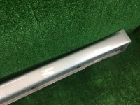 Embaladeira esquerda SUBARU LEGACY OEM 96051AG010TE BP5 BP9 BPE BL5 2006 silver 39D