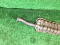 Средняя часть глушителя SUBARU LEGACY OEM 44201AG000 BP5 BL5 2006 EJ20X