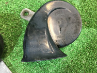 ホーン SUBARU LEGACY B4 OEM 86012AE070, 86012AE060 BEE BHE BE5 BE9 BH5 BH9 2002 EZ30