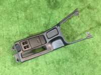 杯架 SUBARU LEGACY B4 OEM 66150AE020ML, 92132AE000ML BEE BH5 BE5 BH9 2002 black 18L,15K