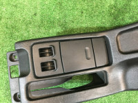 杯架 SUBARU LEGACY B4 OEM 66150AE020ML, 92132AE000ML BEE BH5 BE5 BH9 2002 black 18L,15K