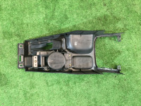 杯架 SUBARU LEGACY B4 OEM 66150AE020ML, 92132AE000ML BEE BH5 BE5 BH9 2002 black 18L,15K