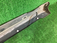 Faldón derecho SUBARU LEGACY B4 OEM 96051AE010VO BEE BE9 BE5 2002 black 18L,15K