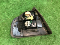 右テールランプ SUBARU LEGACY B4 OEM 84201AE04B BEE BE9 BE5 2002
