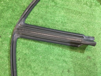 右车门密封条 SUBARU LEGACY B4 OEM 63521AE000 BEE BE5 2002 black 18L,15K
