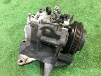 Компрессор кондиционера 73111AC002 SUBARU LEGACY