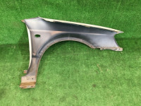 Aleta delantera izquierda SUBARU LANCASTER OEM 57120AE031 BHE BH9 2000 Beige 8L5