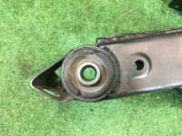 Travesaño trasero SUBARU LANCASTER OEM 20152AE001 BH9 BH5 BHE BE5 BE9 BEE 2001 EJ254