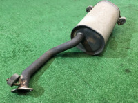 Бочка глушителя SUBARU LANCASTER OEM 44300AE120 BH9 BH5 2001 EJ254
