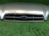Bonnet с решеткой SUBARU LANCASTER OEM 57229AE040, 91121AE240 BH9 BE9 BH5 BE5 BHE 2001 grey 1U2