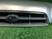 Bonnet с решеткой SUBARU LANCASTER OEM 57229AE040, 91121AE240 BH9 BE9 BH5 BE5 BHE 2001 grey 1U2