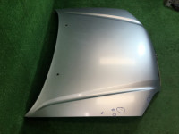Bonnet с решеткой SUBARU LANCASTER OEM 57229AE040, 91121AE240 BH9 BE9 BH5 BE5 BHE 2001 grey 1U2