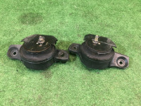 Подушки двигателя 41022AE021, 41022AE031 SUBARU LANCASTER