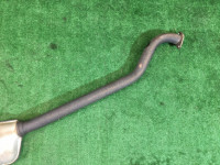 Средняя часть глушителя SUBARU LANCASTER OEM 44200AE050 BH9 BE9 2001 EJ254