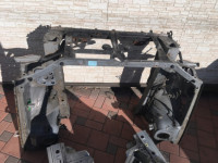 ラジエーターコアサポート SUBARU LANCASTER OEM 53060AE001, 53020AE091, 53020AE081 BH9 BH5 BHE BE5 BE9 BEE 2001