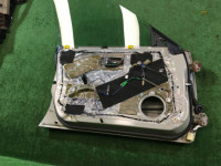 Porta dianteira esquerda SUBARU LANCASTER OEM 60009AE040, 61011AE020, 91111AE040LG BHE 2000 Beige 8L5