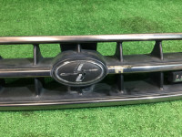 Решетка радиатора 2 SUBARU LANCASTER OEM 91121AE190 BHE BH9 2000 Beige 8L5
