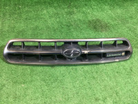 Решетка радиатора 2 SUBARU LANCASTER OEM 91121AE190 BHE BH9 2000 Beige 8L5