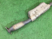 Средняя часть глушителя SUBARU LANCASTER OEM 44200AE080 BHE BEE 2000 EZ30