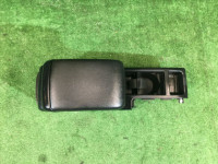 グローブボックス・アームレスト SUBARU LEGACY OEM 92111AG000JC BLE BPE BP5 BL5 BL9 BP9 2003 black 32J