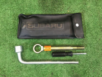 Набор инструментов Крюк буксировочный 97010AG000 SUBARU LEGACY