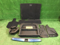 Обшивка багажника 95066AG010JC, 95067AG022JC, 95067AG032JC, 95065AG100JC, 95073AG010JC SUBARU LEGACY