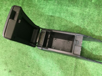 Бардачок подлокотник SUBARU LEGACY OEM 92111AE010ML, 66060AE190ML, 66060AE180ML BE9 BE5 BEE 2001 silver 01G