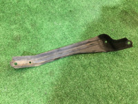 Крепление переднего бампера левое SUBARU LEGACY OEM 57707AE130 BE9 BE5 BH5 2001 silver 01G