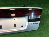 Tampa da bagageira SUBARU LEGACY OEM 57501AE040, 84251AE03A BE9 BE5 BEE 2001 silver 01G