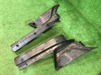 คิ้วชายบันได SUBARU LEGACY OEM 94060AE000ML, 94060AE010ML, 94061AE120ML, 94061AE010ML BHE BH9 BH5 BE5 BE9 BEE 2001 silver 01G