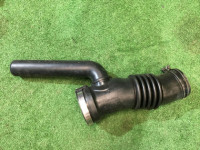 Патрубок воздушного фильтра SUBARU LEGACY OEM 14457AA330 BE9 BH9 2001 EJ254