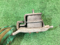 ยางแท่นเครื่อง SUBARU LEGACY OEM 41022FA000 BP5 BL5 2007 EJ203