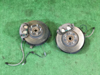 Ступицы передние 26300AE071, 26292FE001, 26292FE011, 28373FG000 SUBARU LEGACY