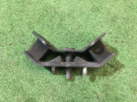Подушка акпп 41022AE121 SUBARU LEGACY