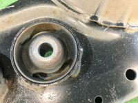 Travessa traseira SUBARU LANCASTER OEM 20152AE000 BHE BH9 BH5 BE5 BE9 BEE 1999 EJ254