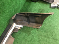 Бампер задний SUBARU LANCASTER OEM 57703AE080MF, 57711AE040 BHE BH9 1999 white / grey 8K2