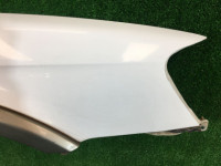右フロントフェンダー SUBARU LANCASTER OEM 57120AE021, 91111AE000MF BHE BH9 1999 white / grey 8K2