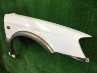 右フロントフェンダー SUBARU LANCASTER OEM 57120AE021, 91111AE000MF BHE BH9 1999 white / grey 8K2