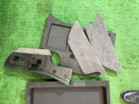Обшивка багажника SUBARU LANCASTER OEM 94056AE020OC, 94056AE050OC, 95066AE020OC, 95066AE030OC BHE BH9 BH5 1999 white / grey 8K2