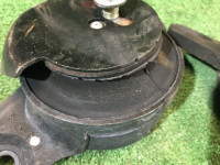 发动机支座 SUBARU LANCASTER OEM 41022AE020, 41022AE030 BE5 BH5 BE9  BH9 1999 EJ254