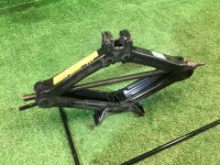 Домкрат SUBARU LEGACY OEM 97030FA070, 97032AA000 BG5 BG9 BD5 BD9 1996